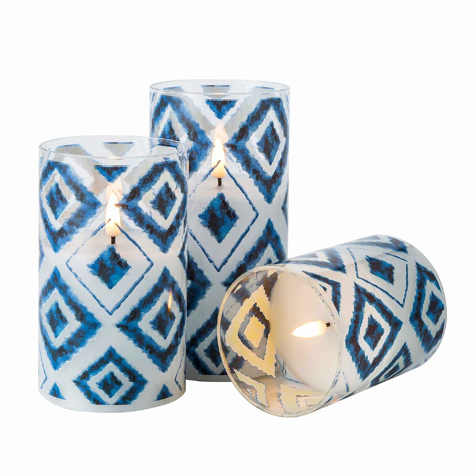 3 lit Flickering Blue White Geometric led candles